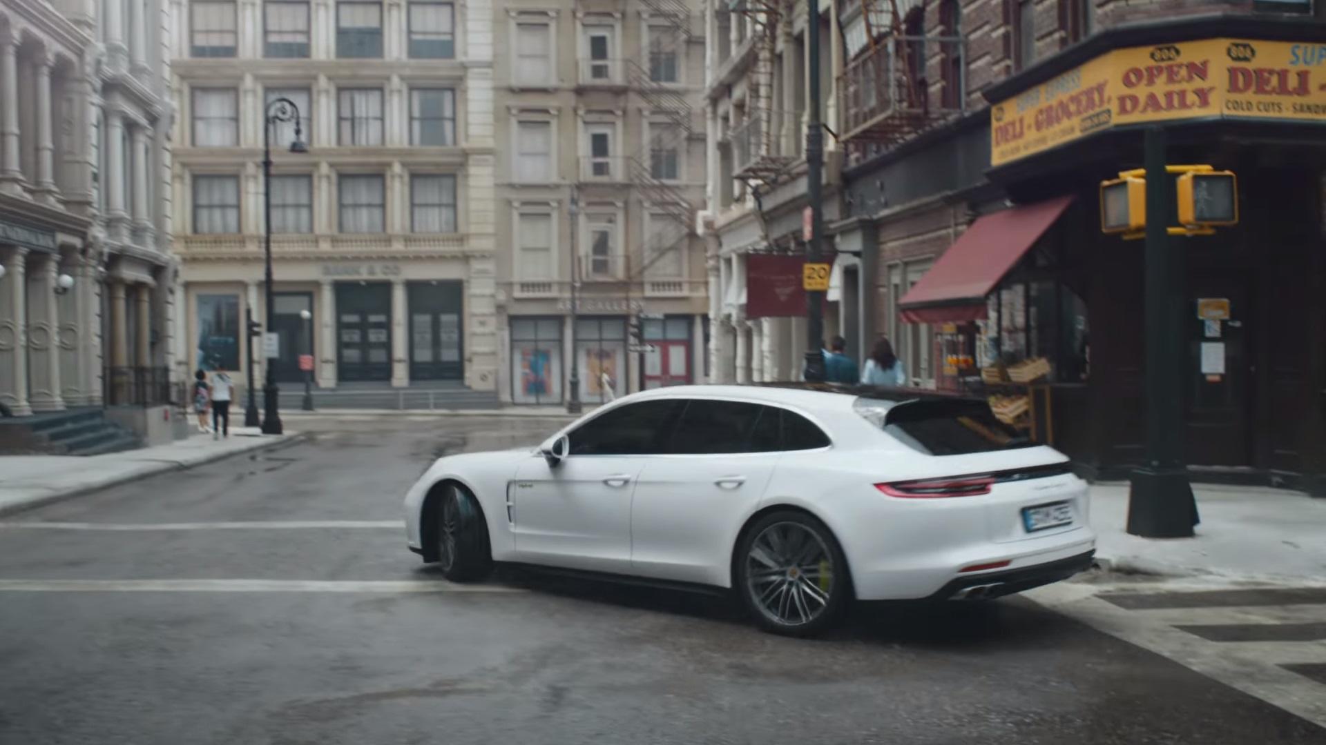 2018 Porsche Panamera Turbo S E-Hybrid Spor Turismo